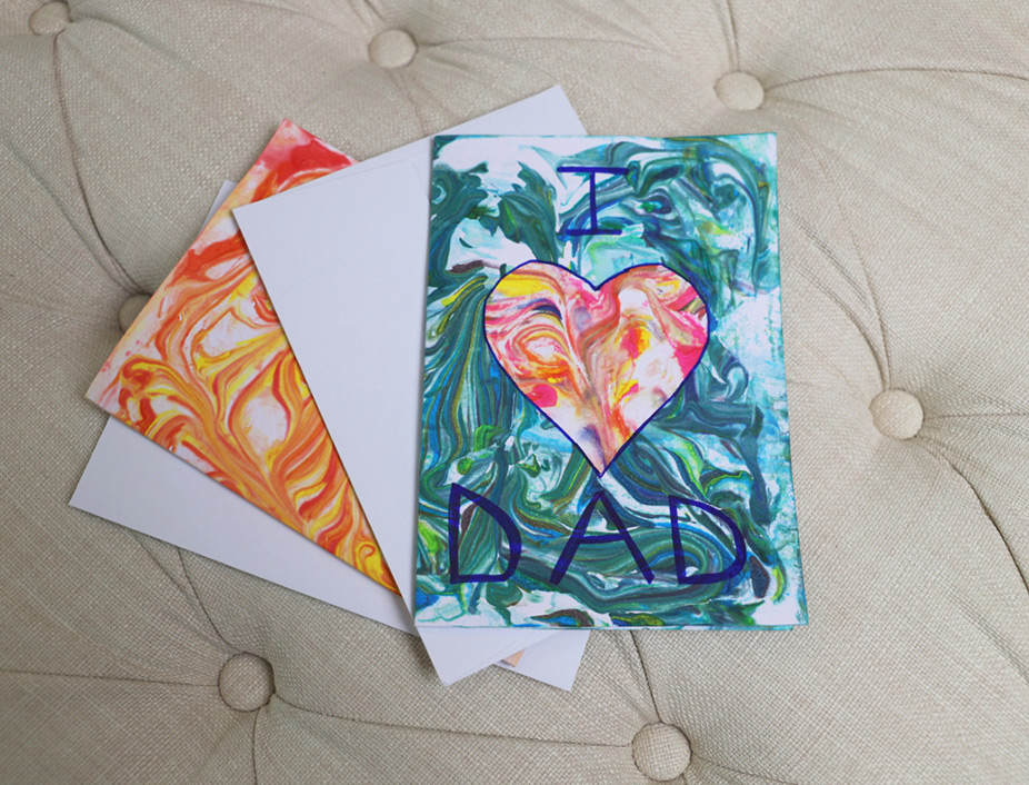 Paper Marbled fathers day cards in different patterns and colors